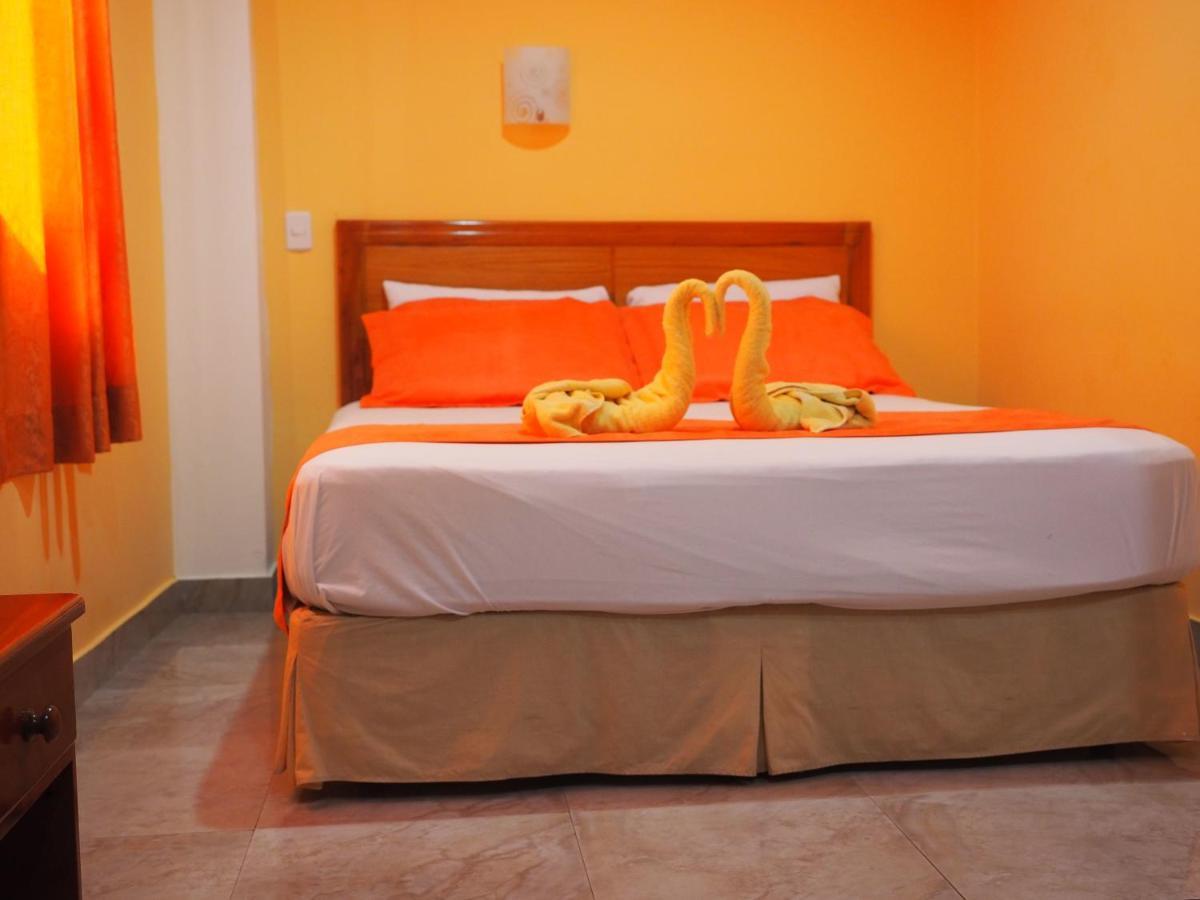 Hostal Espana Puerto Ayora  Zewnętrze zdjęcie