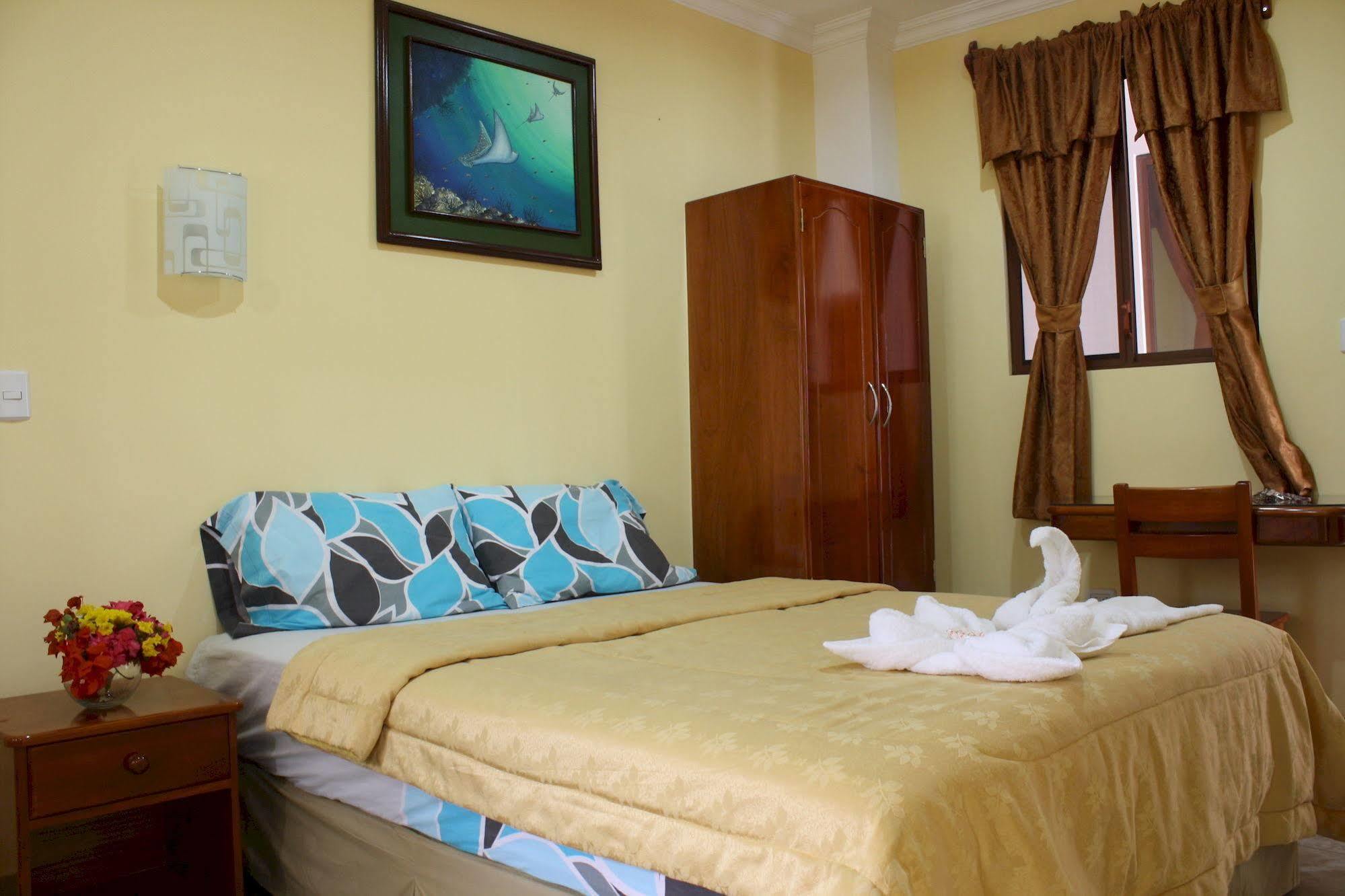 Hostal Espana Puerto Ayora  Zewnętrze zdjęcie