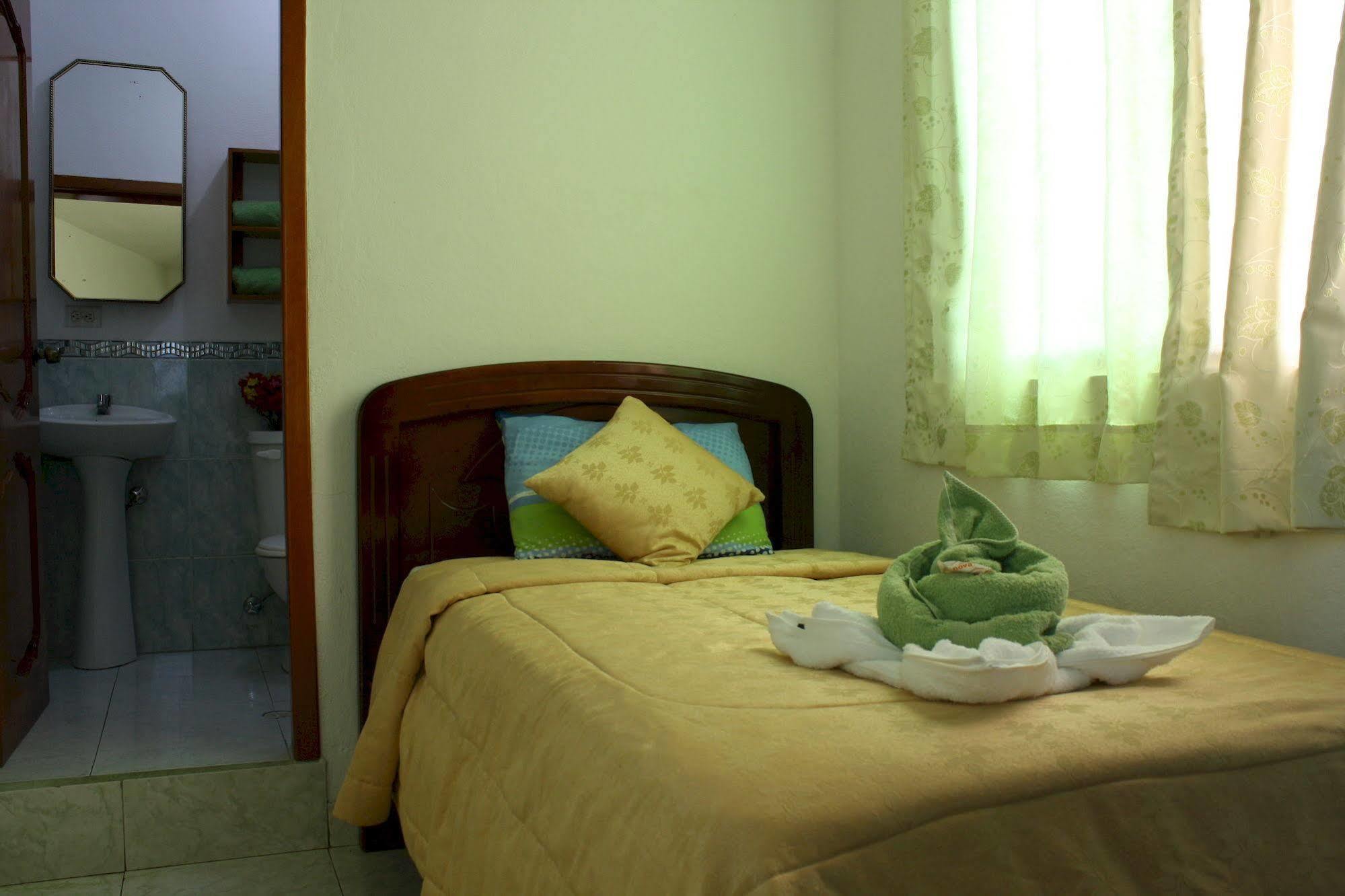 Hostal Espana Puerto Ayora  Zewnętrze zdjęcie