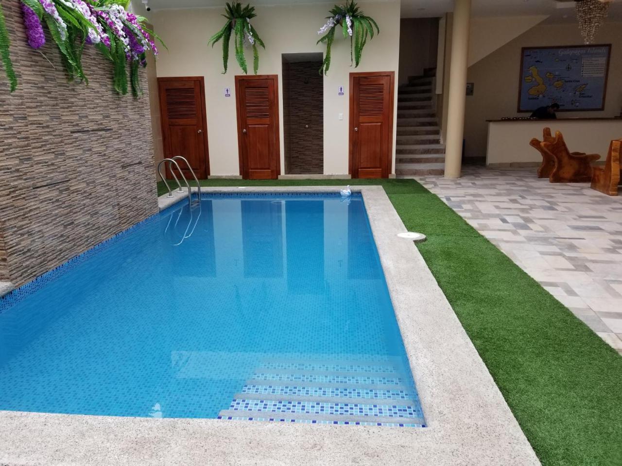 Hostal Espana Puerto Ayora  Zewnętrze zdjęcie