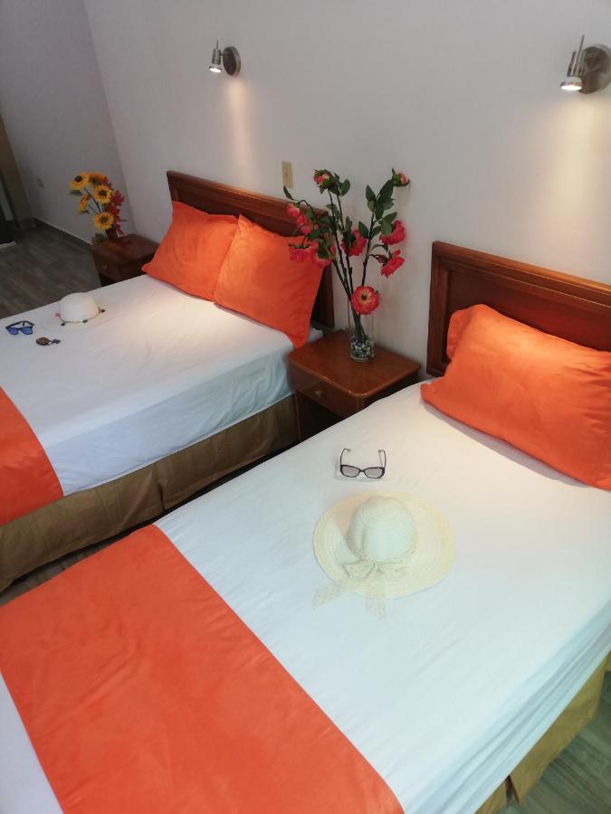 Hostal Espana Puerto Ayora  Zewnętrze zdjęcie